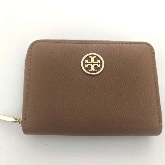 Tory Burch Handbags - EUC! Tory Burch Robinson Coin Case Wallet Zip Around Leather Tan/Brown